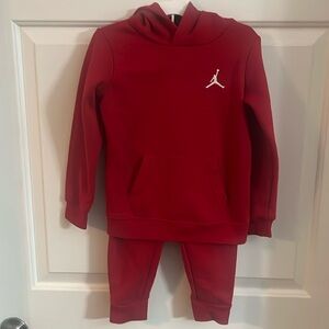 Toddler jogging set. Size 4T. Great quality, condition. Gently worn.